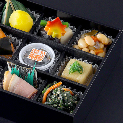 料理盛合せ 十二絵巻 (秋冬)